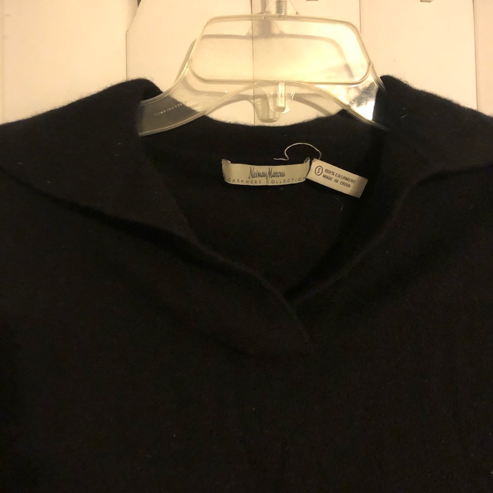 Neiman Marcus Cashmere S - Picture 2 of 3